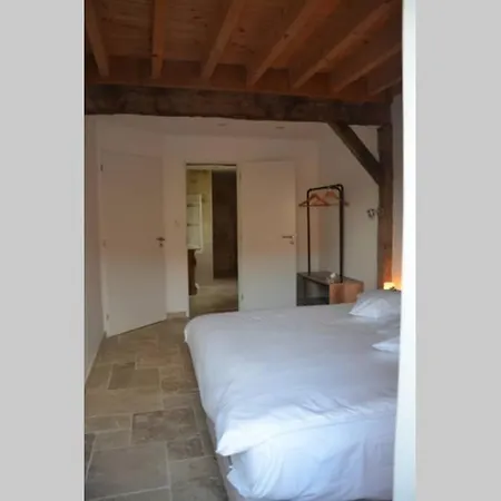 Corps De Ferme Labarthe A *