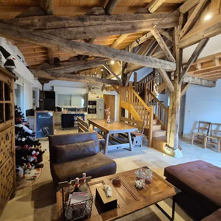 Holiday home Corps De Ferme Labarthe A Pimbo